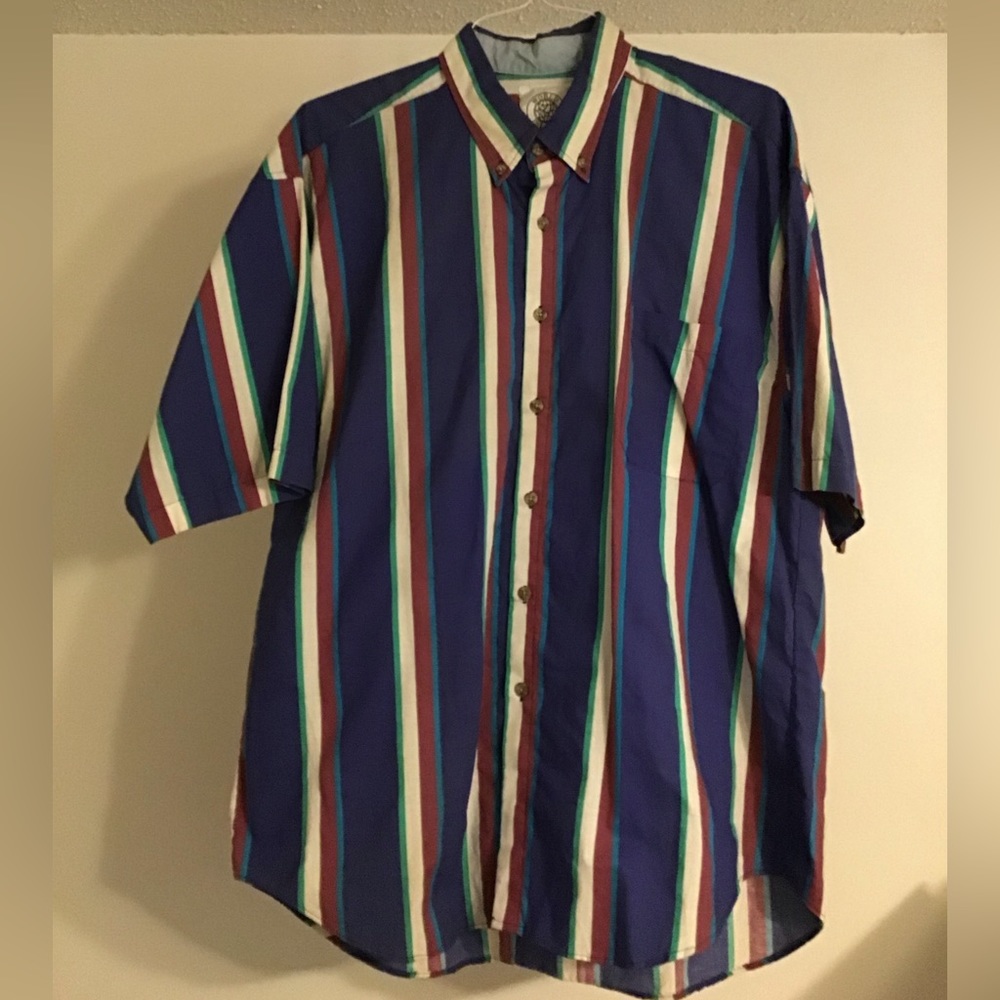 World Island Button Down Short Sleeve Striped Shirt